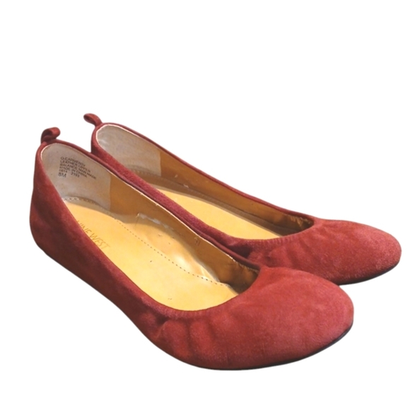 Nine West Burgundy Suede Ballet Flats Size 8 - Picture 11 of 11